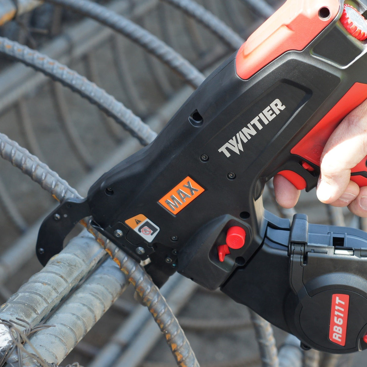 Amarradora MAX RB611 TwinTier - Equintec (foto 3 de 4)